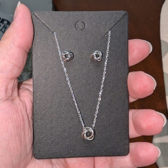 3/$30 Stainless Steel Silver Knot Jewelry Set - Picture 1 of 5
